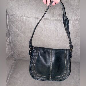 50%offw❤️ Fossil Genuine Leather Vintage Shoulder Bag PURSE-SALE was $50